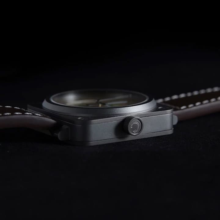 UMNYASHOV KAMIKAZE stainless steel and titanium, sapphire glass, 41x41mm (UM-G4) - 4