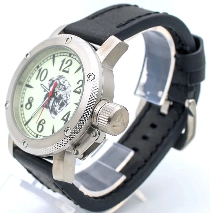 TRIUMPH Manchurian Tiger, SAPPHIRE glass (305.01) - 3